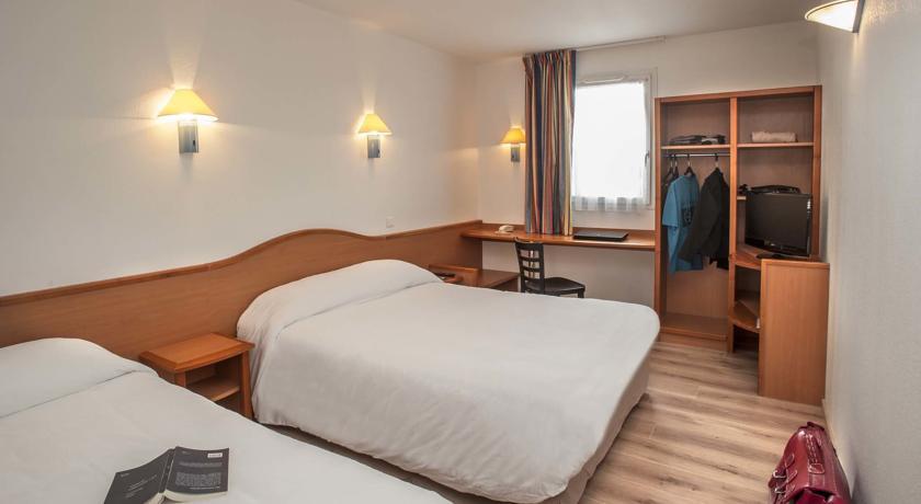 Brit Hotel Essentiel Cahors Nord Phòng bức ảnh
