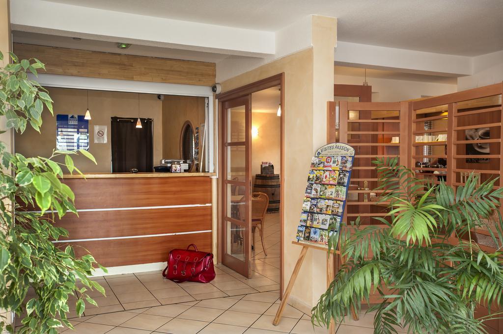 Brit Hotel Essentiel Cahors Nord Ngoại thất bức ảnh